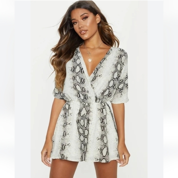 PrettyLittleThing Pants - Pretty Little Thing Snakeskin Print Romper 6